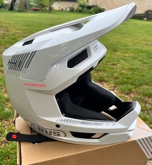 Mtb prilba ABUS Hidrop Shiny White - 1