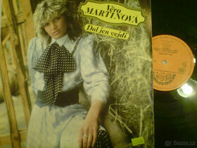 Věra Martinová - Dál jen vejdi - 1