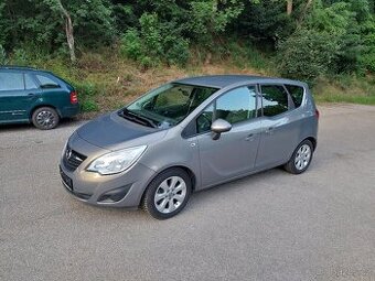 Opel Meriva B 1.4 16V, 88kw, rok 2012..