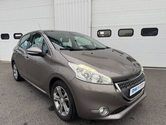 Peugeot 208 1,2 VTI 82 Allure 62KW 2012