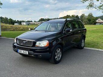 Volvo XC90 2.4 D5 136kW 4x4 Tažné Xenony Servis jen Volvo