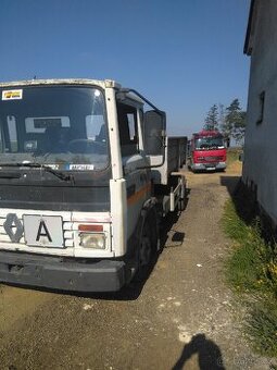 Renault midliner nosič kontejnerů