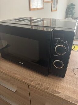 Microwave Mikrovlna trouba