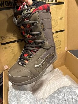 Snowboardové boty Vans, velikost 38, nové