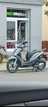 skůtr piagiio medley Sport 125 cm3