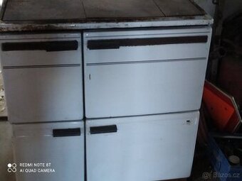 Sporák na tuhá paliva