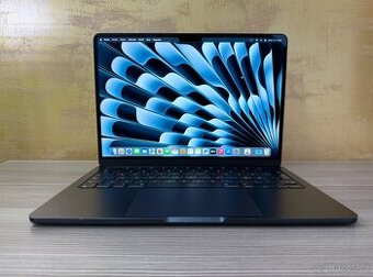 MacBook Air 13" 2022 M2 8GB 256GB Temně Inkoustový