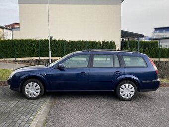 Ford Mondeo, Combi, Nafta 114 kW. Nekuřácký interiér.