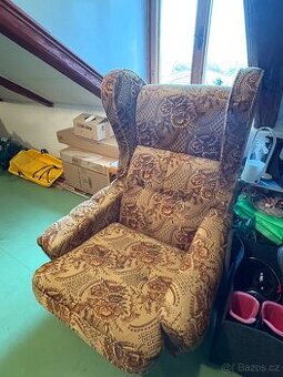 Křeslo ušák