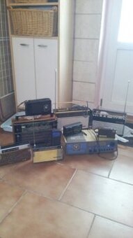 tranzistorové radio