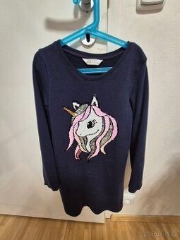 Divci saty 140 - 146 cm