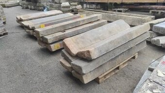 Staré kamenné schody, žulové schody, schod, 20 ks