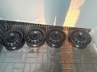 Plechové disky Kia R15