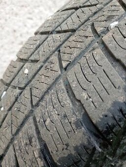 Prodam zimni kola na felicii