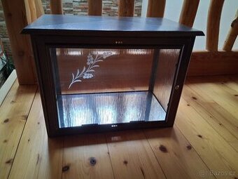 Skříňka na 2 urny