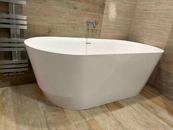 Volně stojící vana