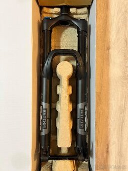 FOX 36 Float Rhythm, 150mm, 44mm offset