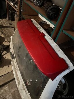 Křídlo Nissan sunny gtr n14