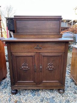 Starožitná komoda - AKCE doprava