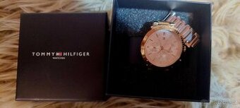 Hodinky TH