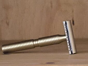 Holící strojek Yaqi 88mm mosaz a hlava Yaqi R89