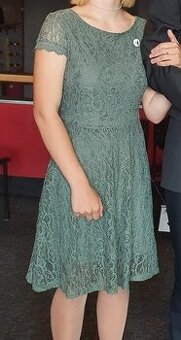 sváteční šaty do tanečních či divadla vel. S