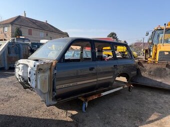 Toyota Land Cruiser 80 , karoserie