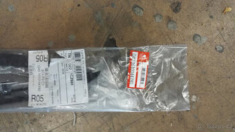 ozdobné lišty masky nárazníku peugot 2008 I