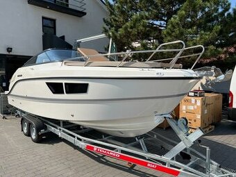 QUICKSILVER Activ 805 CRUISER + MERCURY F 250 V8 EFI EXLPT D