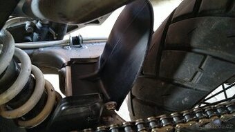 Podblatnik  zadní blatník blatníček ktyt