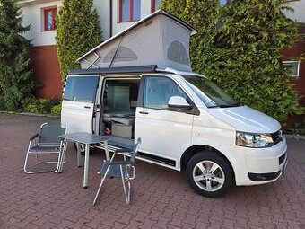 VW T5 California 2.0 TDI 103kW,2015,kuchyň,Webasto,markýza,1