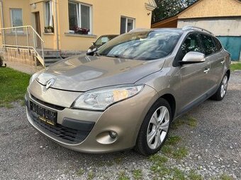 Megane benzin 2011+NOVÁ STK