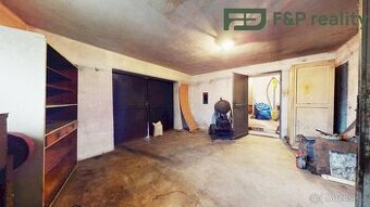 Prodej bytu  2+1, 63 m2,před rekonstrukcí, Strašice