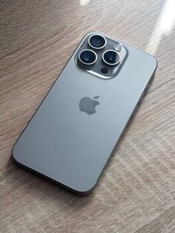 Apple iPhone 15 Pro 128 GB – Natural Titanium (Top stav)