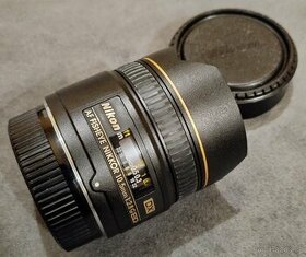 Nikon AF 10.5mmF2.8 - FISH EYE