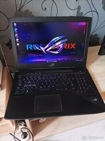 Prodám Herní notebook Asus ROG