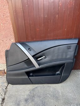 BMW E60/61 tapce + dekor