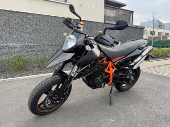 KTM Supermoto R 690, 10900 km
