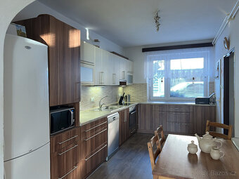 SLEVA 3 byty, prodej domu 270 m² s pozemkem 439 m²