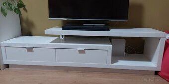 TV stolek