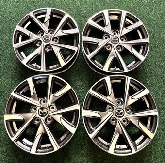 5x114,3 R16 Originál alu Mazda CX3 - 2019