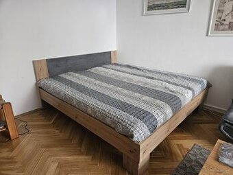 Manželská postel