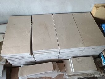 Prodám Mramor dlažba 60x30x2 cm Jura - 1