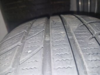 Zimní pneu 205/55 R17