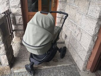 Britax B motion 3 plus