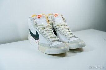 Nike Blazer Mid 77 vel. 44
