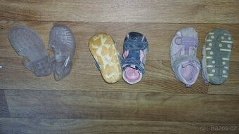 Sandály Superfit, boty do vody, velikost 20