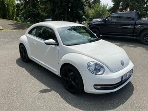 Volkswagen Beetle Maggiolino 1.6TDi 77kW ALU 19" - 1