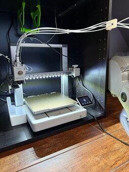 3D tiskárnu Bambu Lab A1 Combo