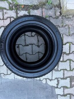 Michelin Pilot Sport 3 215/45 R18